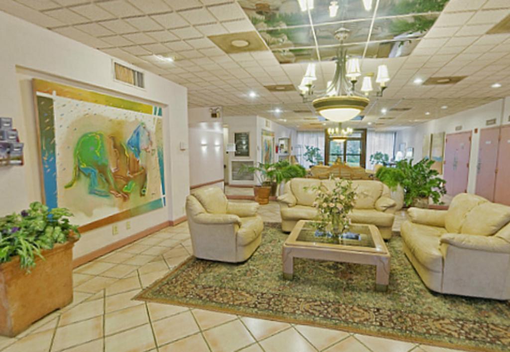 Americas Value Worth/hurst Richland Hills